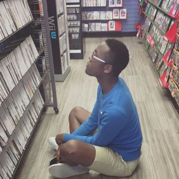 Meet your Posher, Jonas - Picture 1 of 1